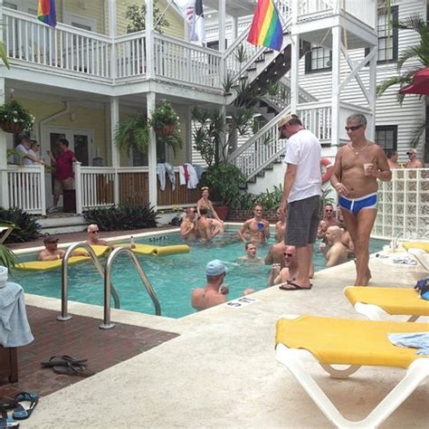Equator Resort Reviews Photos Old Town Key West Gaycities Key West
