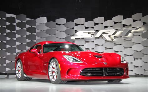 Chrysler Cutting Viper Production As Sales Slow