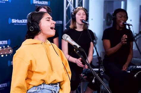 Alessia Cara Gives Acoustic Performance Of Trust My Lonely And Destiny