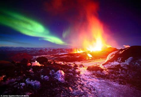 Earth Solar Wind And Fire Northern Lights And Molten