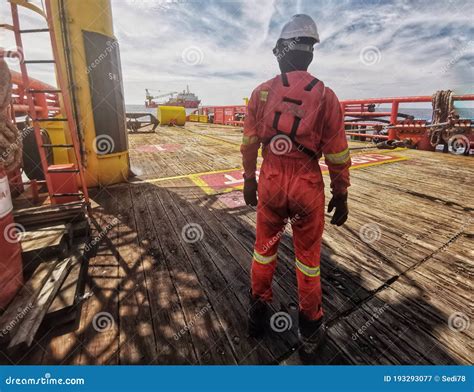 Offshore Marine Crew On Deck Wearing Full Ppe Stock Image Image Of