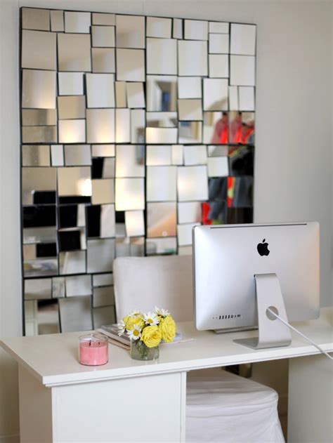 Your home office environment doesn't have to be sterile. Home Office and Apartment Decorating Ideas - Carly Cristman