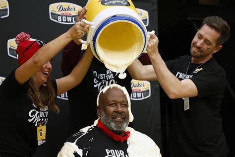 A Tradition Is Born Marylands Mike Locksley Gets Mayo Bath After Mayo Bowl Win Over Nc State