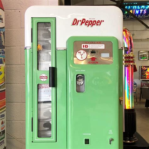 1957 Vendo 81 Dr Pepper Machine For Sale At 1stdibs