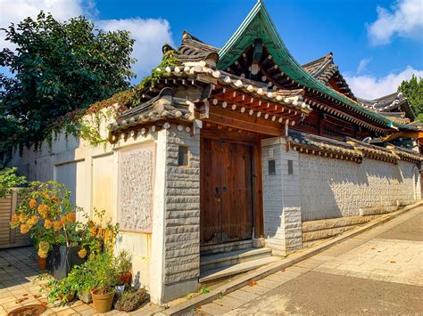Bukchon Hanok Village Things To Do And Walking Guide Simply Angella
