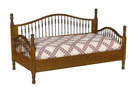 Spindle Day Bed From Dutchcrafters Amish Furniture