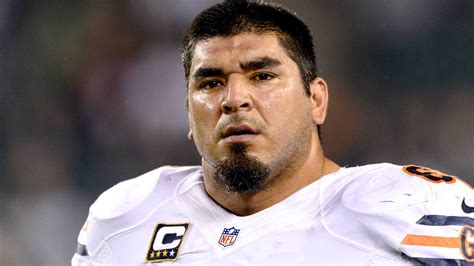 Bears Agree To One Year Extension With C Roberto Garza Fox Sports