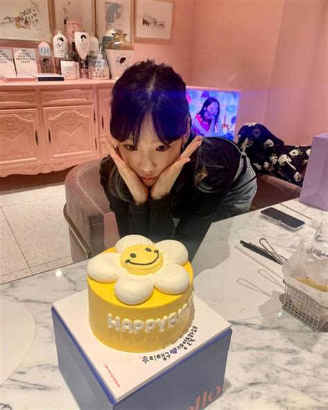 Taeyeon Shares Photos From Her Birthday Celebration Wonderful Generation