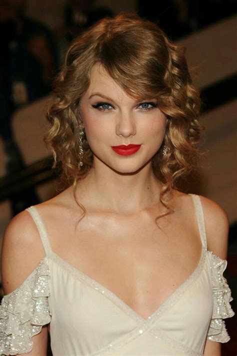 Taylor Swift Fotos Young Taylor Swift Taylor Swift Hair Long Live Taylor Swift Taylor Swift