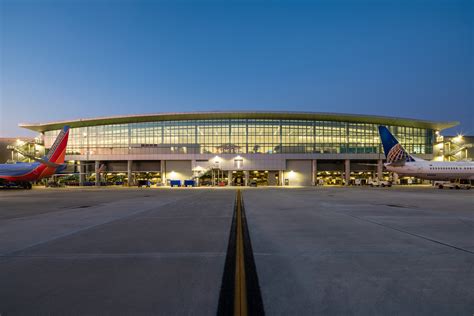 Fort Lauderdale Hollywood International Airport Terminal