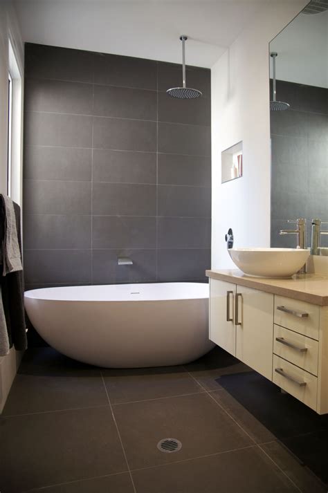 20 Grey Bathroom Tile Flooring Decoomo