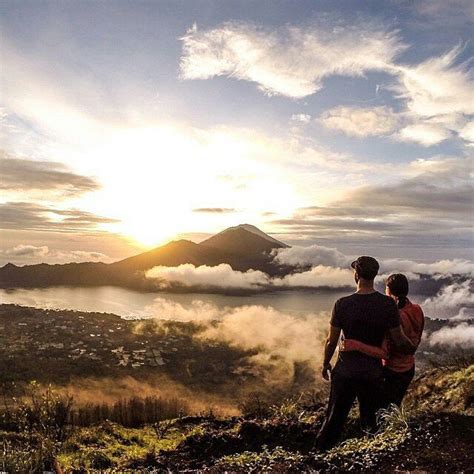 Kumpulan Foto Sunrise Gunung Di Indonesia