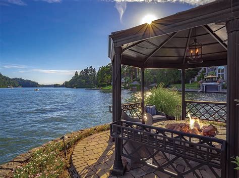 Oregon Sw Washington The Jewel Of Lake Oswego Waterfront Living