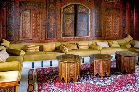 Middle Eastern Living Room Sme Strategies