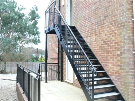 We use aluminum over galvanised steel for all the right reasons: 30 Amazing Outdoor Stair Design Ideas You Never Know Before | Outdoor stairs, Exterior stairs ...