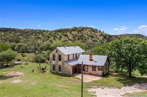 Texas Hill Country Ranches For Sale Kerrville Farms Too