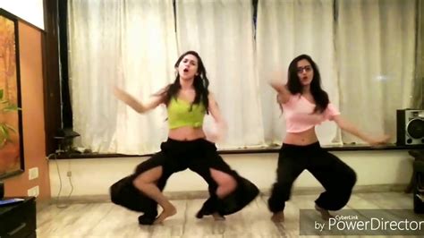 Two Beautiful Girls Dance Must Watch It S Sexy Youtube