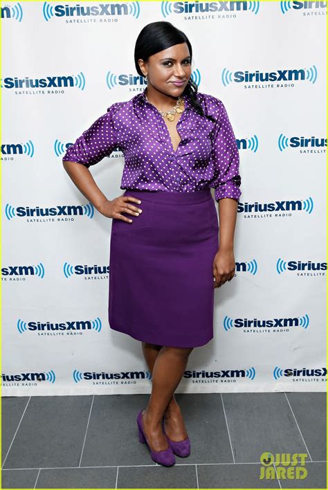 Mindy Kaling On Body Confidence I Dont Want To Be Skinny Photo