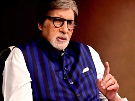 Amitabh Bachchan Recalls Earning Rs 1640 In 1968 And Living With 8 Boys