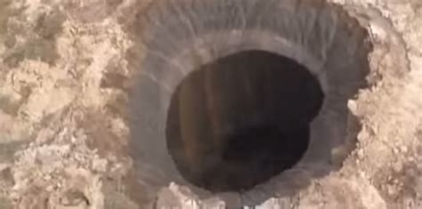 Vidéo Découverte Dun Mystérieux Cratère énorme En Sibérie
