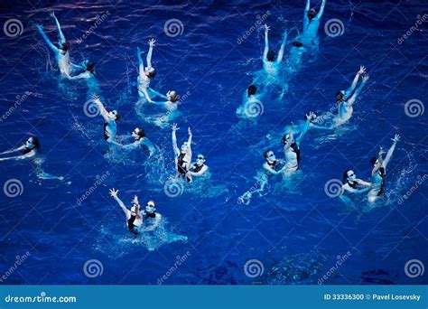 Synchronized Swimmers Team Performs Editorial Image Image Of Indoor