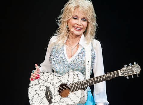 dolly parton sets the record straight about all those tattoo rumors