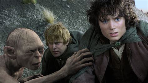 Peter Jackson Says Hes In The Loop With The New The Lord Of The Rings Films — Geektyrant