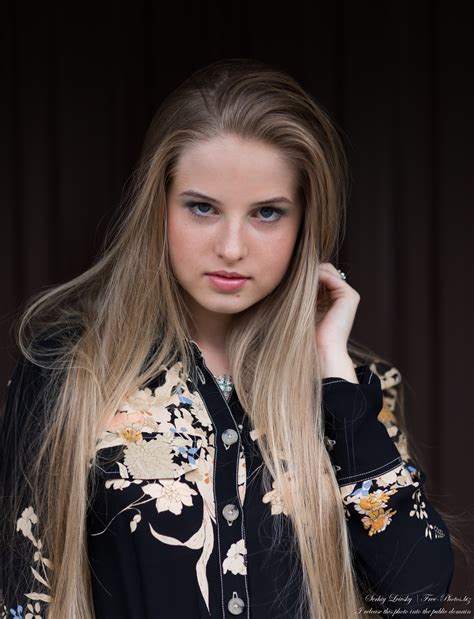 Photo Of Diana An 18 Year Old Natural Blonde Girl Photographed In