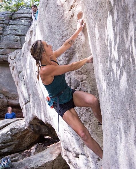 Female Climbers You Should Follow On Instagram Allezgirl Rock Climbing Bouldering Rock