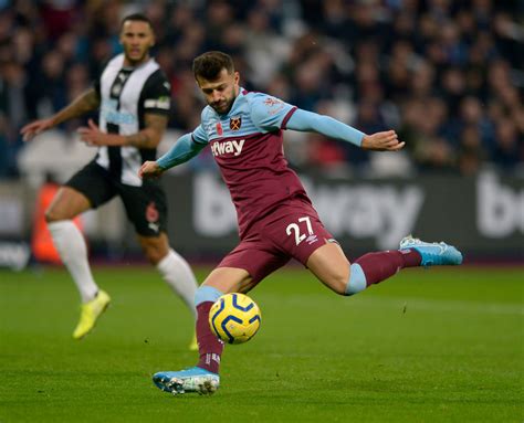 The official instagram account of west ham united ⚒ download our official app ⬇️ onelink.to/f6te5e. West Ham fans react to report claiming Albian Ajeti could ...