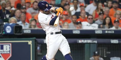How Jose Altuve Makes His Size Work For Him Wsj
