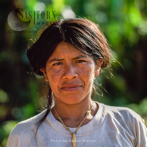 Waorani Indian Woman Rio Cononaco Ecuador 2002 Sasy Images