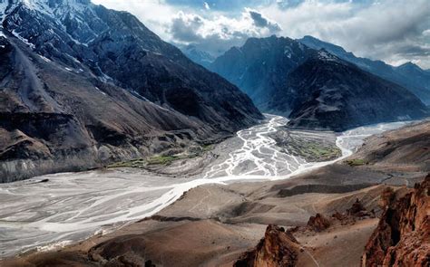 Head To Pin Valley National Park In Spiti The Snow Leopards Famed