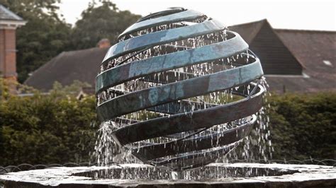 Water Sculpture And Inpirational Art By Giles Rayner Sculpture
