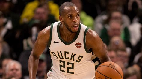 James khristian middleton is an american professional basketball player for the milwaukee bucks of the national basketball association. Father's Day: Khris Middleton's frantic journey for daughter's birth