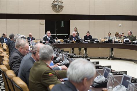 Nato News Insuffisances Capacitaires Et Planification à Long Terme