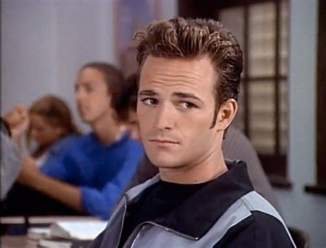 dylan mckay 90210 s3 beverly hills 90210 luke perry heartthrob