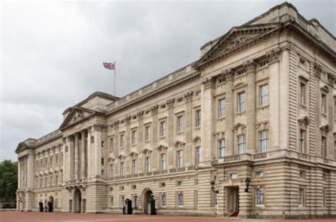 Ganz pragmatisch wurde sie einfach. Buckingham Palace - London | MyCityTrip.com