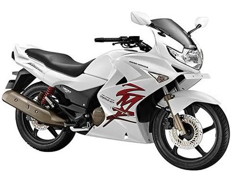 Check out hero latest bike price, latest hero bike news and upcoming hero bike hero has a total of 16 bikes of which 2 models are upcoming which include xf3r and leap hybrid ses. Hero Karizma ZMR Price in India - New Bikes for 2016 in India