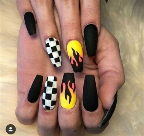 Ver más ideas sobre uñas negras, decoración de uñas negras. Diseños De Uñas Negras Tumblr - Diseno de Unas