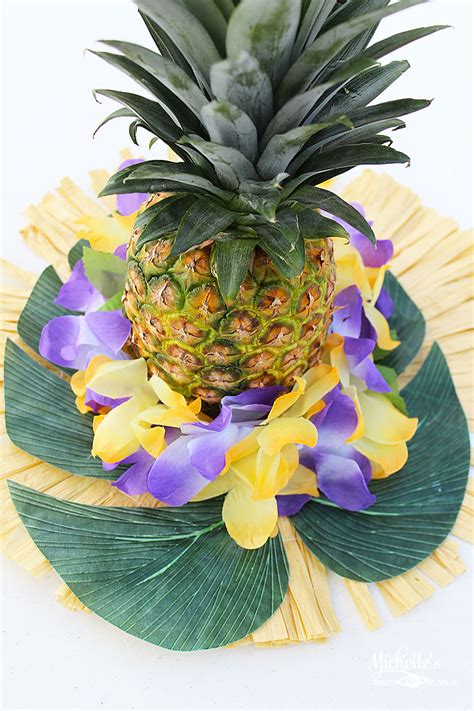Diy Pineapple Luau Centerpiece Idea Easy To Make