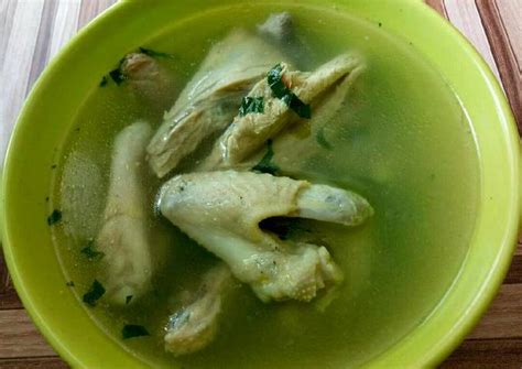 Gunakan ayam kampung agar rasa sup lebih nikmat. Resep Sup ayam kampung rempah (sup ayam Padang Atine Jogja ...