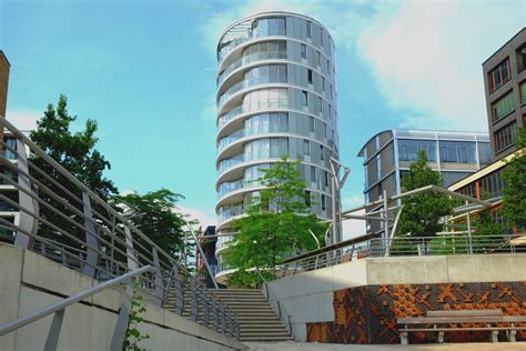 Building Exterior Architecture Blue Hauswand 4k Tower Low Angle