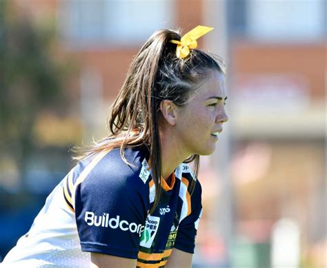 Why Brumbies Sammie Wood Wears A Yellow Ribbon In Her Hair Riotact