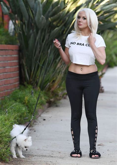Courtney Stodden Out With Her Dog In West Hollywood 11192018 Hawtcelebs