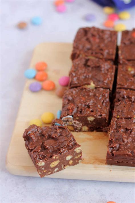 Best Chocolate Biscuit Cake For Kids
