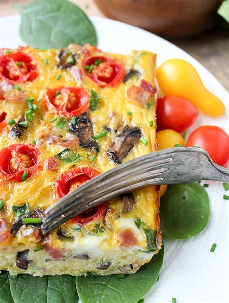 This Paleo Whole30 Spaghetti Squash Breakfast Casserole Is Hearty