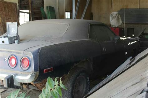 In this episode you'll learn where the mustang is. Pin by Alan Braswell on anbandonées | Barn finds ...