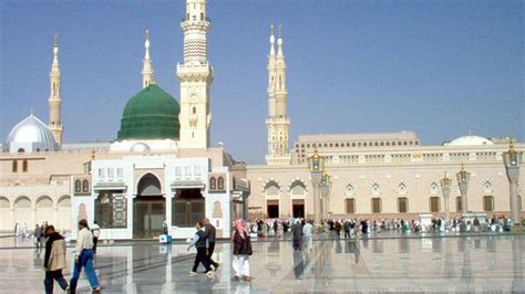 شؤون المسجد النبوي تكثف خدماتها لمواكبة تزايد أعداد المصلين