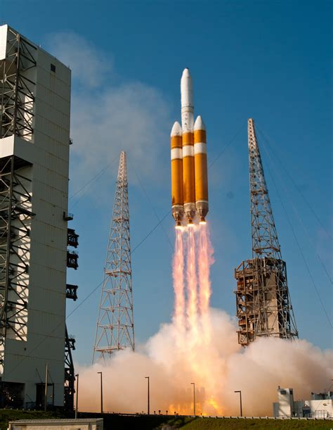 Massive Eavesdropping Satellite Cleared For Launch Atop Delta Iv Heavy